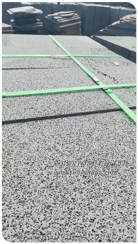 Black Basalt Lava Stone Tiles for Wall Cladding