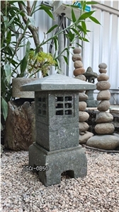 Indonesia Green Sandstone Garden Lantern, Japanese Garden Lantern