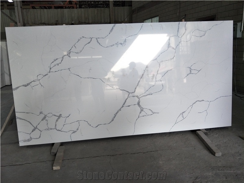 Engineered White Calacatta Quartz Stone Slab