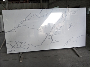 Engineered White Calacatta Quartz Stone Slab