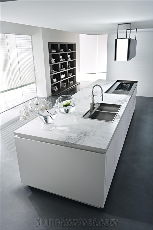 White Calacatta Quartz Kitchen Island Countertop