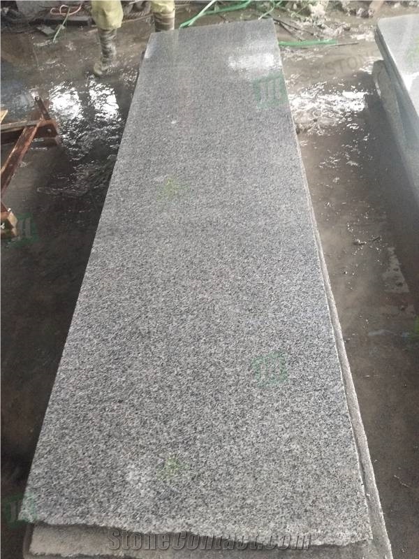 Dark Grey Granite Hainan G654 Flamed Tiles