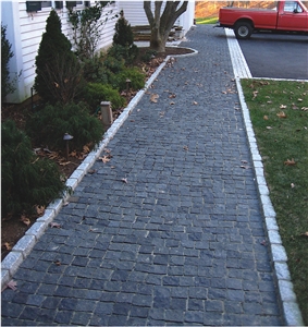 Black Granite Paving Setts