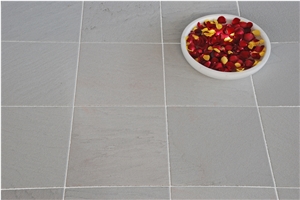 Gris Textured Sandstone Tiles & Slabs