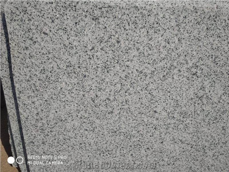 Luna Pearl Granite Tiles & Slabs