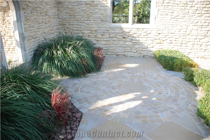Ochre Yellow Natural Hand Cut Paving Setts