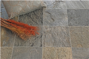 Silver Shine Slate Riven Tiles