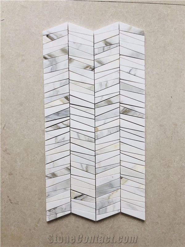 Chevron Calacatta Gold Marble Mosaic Tile for Bath Wall