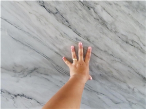 Cloud Pearl Quartzite Slabs