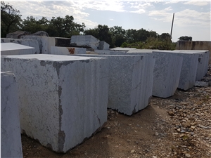 Azul Valverde Limestone Blocks