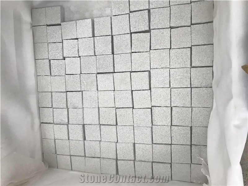 Grey Mesh Cobblestone Cube Stone Pavers