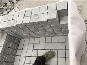Grey Mesh Cobblestone Cube Stone Pavers