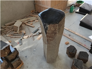 Natural Stone Engraved Tombstones Monument Design