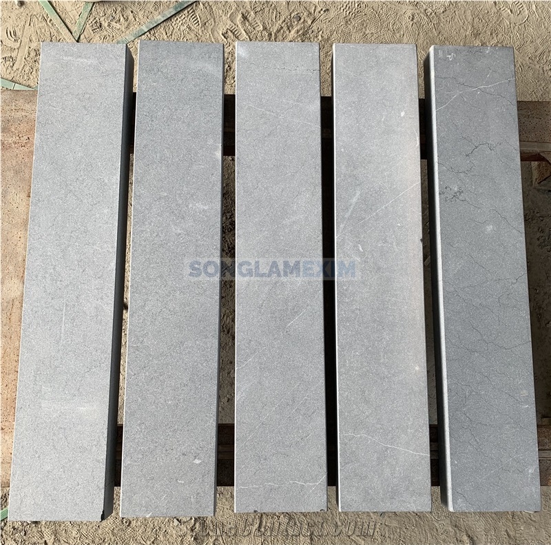 Bluestone Sanded Kerbs