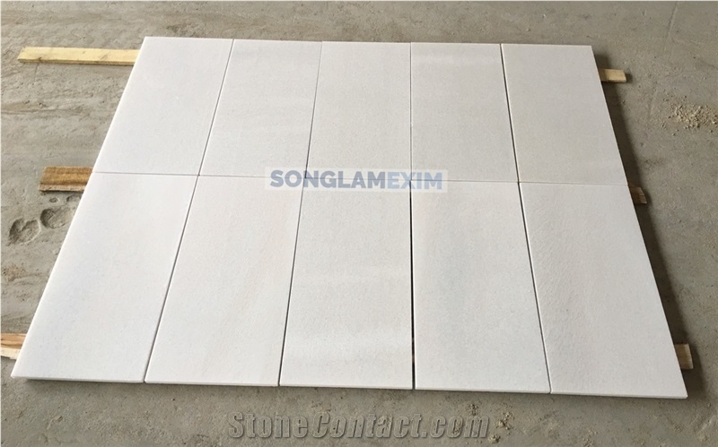 White Crystal Marble Second Quality Polished