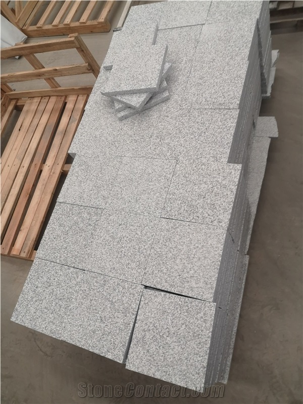 Hubei White Grey Granite Flamed Pavers Stone Tiles