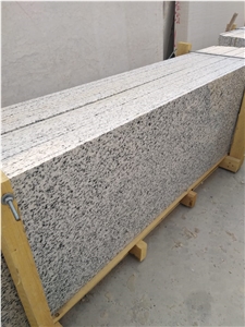 New Halayeb Granite Slabs