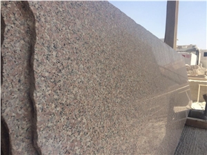 Rosa El Nasr Granite Slabs