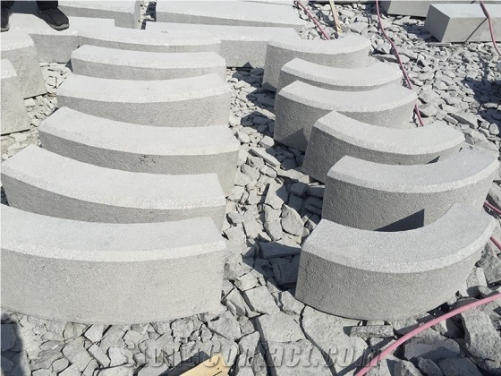 G341 G603d Light Grey Granite Kantstein