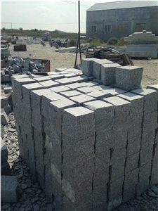G341 Light Grey Granite Cubes Setts