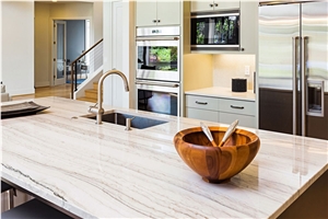 Calacatta Nuvo Gold Quartz Countertops for Kitchen