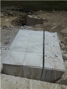 Sivrihisar Beige Marble Blocks