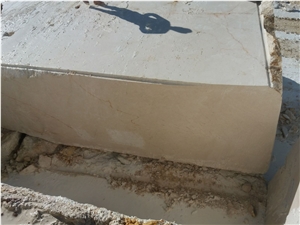 Sivrihisar Beige Marble Blocks