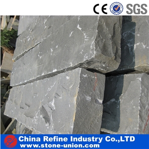 Natural Split Hainan Black Basalt Kerbstone