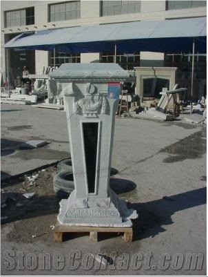 White Marble Garden Pillars / Roman Columns