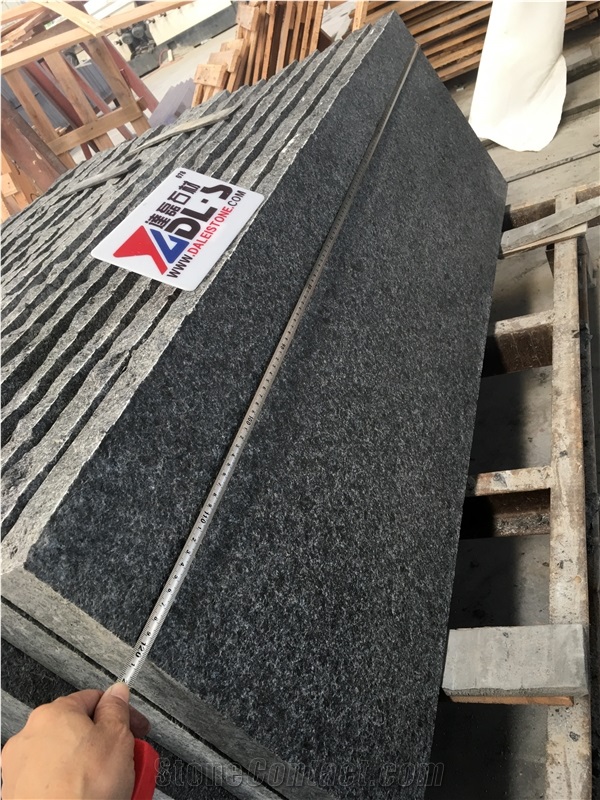 G684 Black Granite Rockcut Natural Split Step Stair