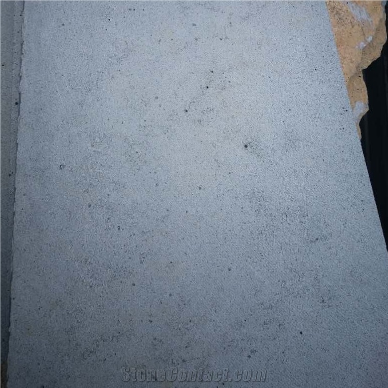 China Yunnan Blue Stone Tile and Slabs