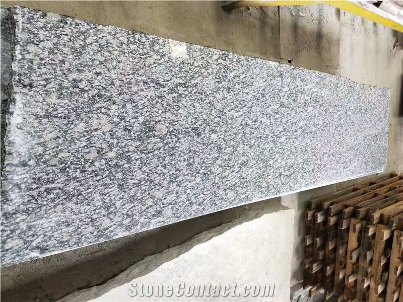 G418 New Spray White Granite Slabs/Tiles