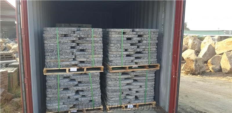 Basalt Lava Tumbled Irregular Step Stone 50t
