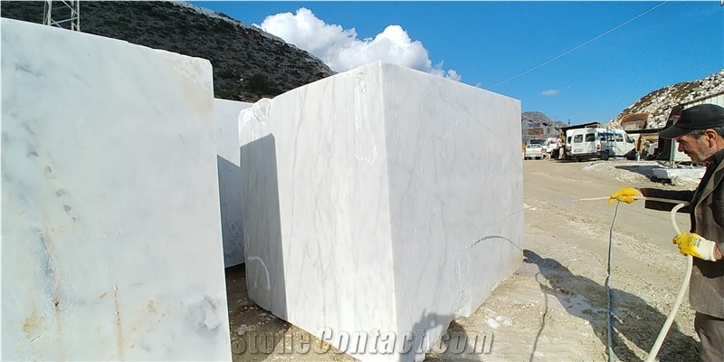 White Cosmos Marble Blocks