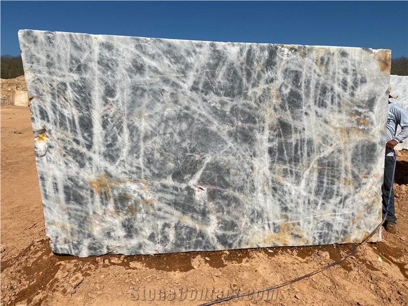 Cristallo Azur Quartzite Blocks