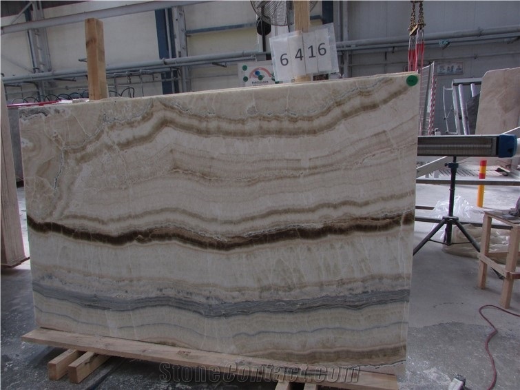Honey Cross Onyx Slabs