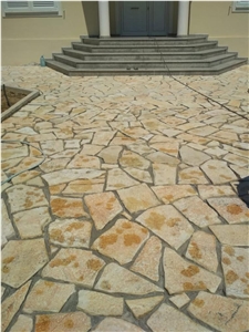 Antic Beige Limestone Irregular Flagstone Crazy Paver, Limestone Walkway Pavement
