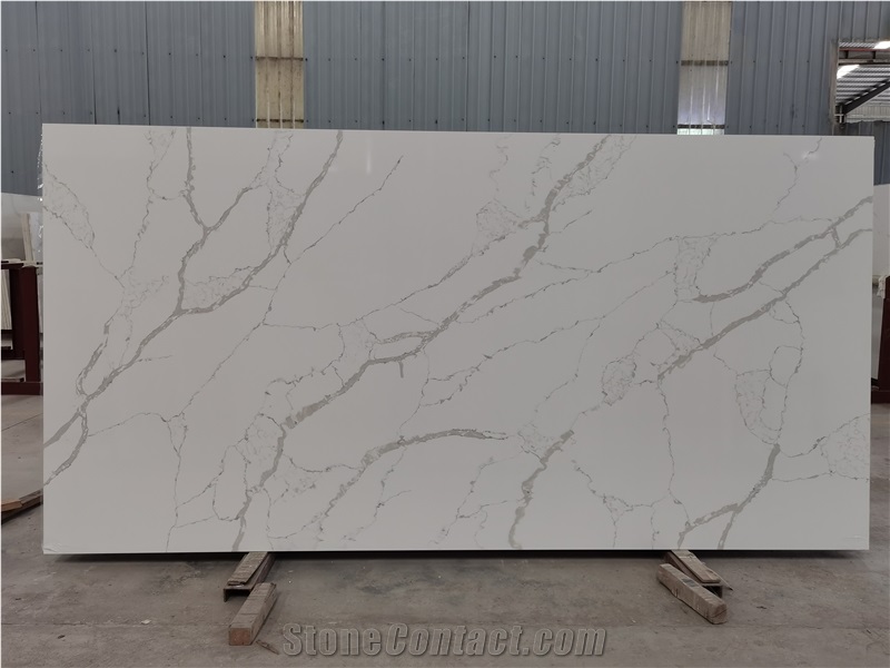 Carrara Fish Belly White Quartz Stone Slabs