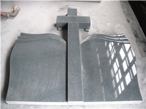 G654 Romania Tombstone Monument and Gravestone