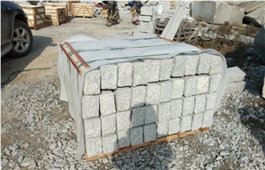 G603 Granite Kerbstone