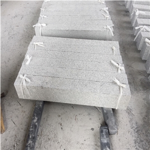 G603 Grey Granite Kerbstone