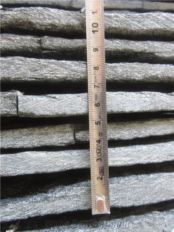 Charcoal Black Quartz Cultured Stone Veneer