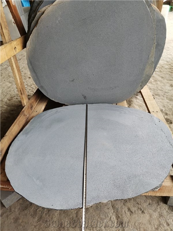 Hainan Black Basalt Landscape Stepper Stone