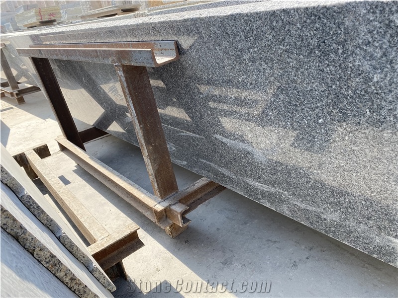 Silver Grey Granite Slabs, Polished Ramadi Ghamik Granite Slabs