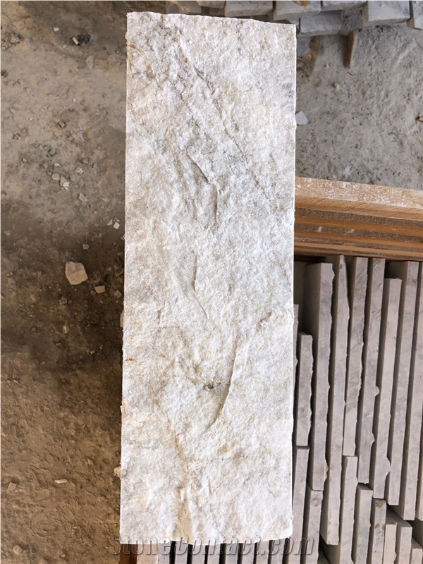 Calacatta Gold Marble Split Face Wall Stone