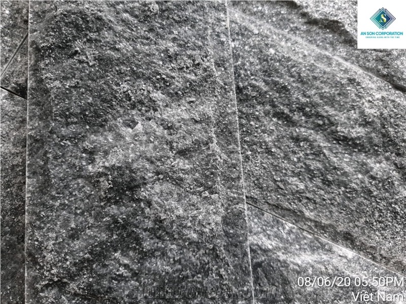 Black Mushroomed Marble Split Wall Tiles