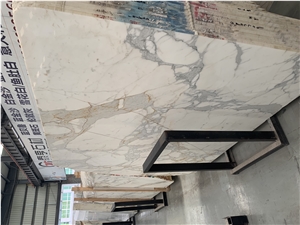 Calacatta Oro Extra Vagli Marble Wall Cladding
