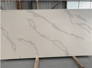 Unique White Quartz Slabs for Interior Design