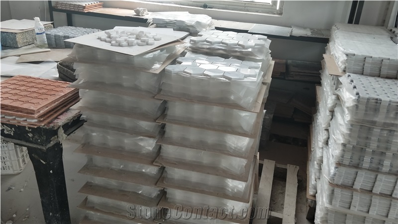 Bianco Carrara Marble Mosaic Bathroom Floor Tiles