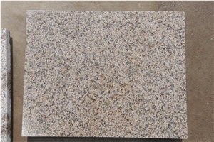 Rusty Beige Granite Slabs, Honed / Flamed Tiles